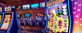 Innlay777 Slots ဂိမ်း ကစားနည်း အဆင့်ဆင့် Wave Money ဖြင့် ငွေသွင်းပြီး Spin လုပ်နေသော မြင်ကွင်း